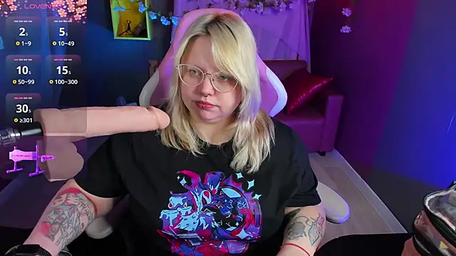 Yoki Shizuko online show from 03-08-26, 06:39