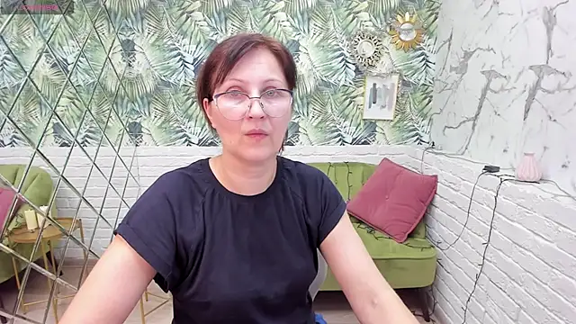 Paris Cherry online show from 01-07-25, 11:35