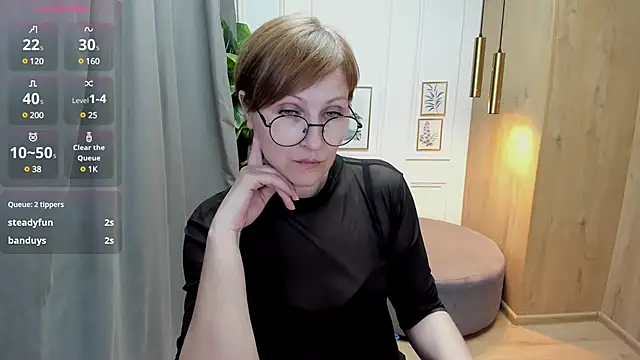 Paris Cherry online show from 03-12-25, 04:35