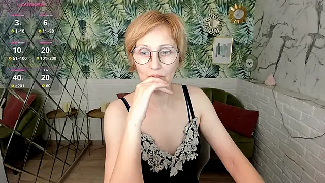 Paris Cherry online show from 05-10-26, 01:05