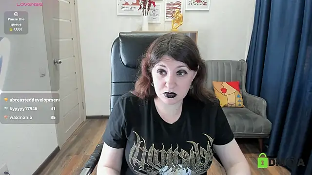 Snapshot of Black_Black_Rose chatting on 07-16-26, 03:34 Black Black Rose online show from 07-16-26, 03:34