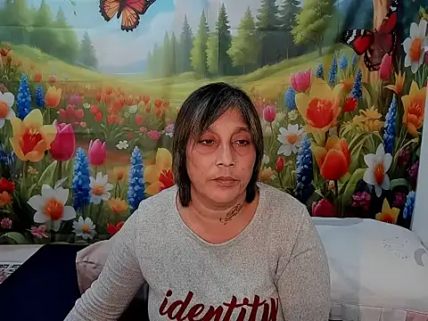 indianroxy online show from 11-14-25, 04:49