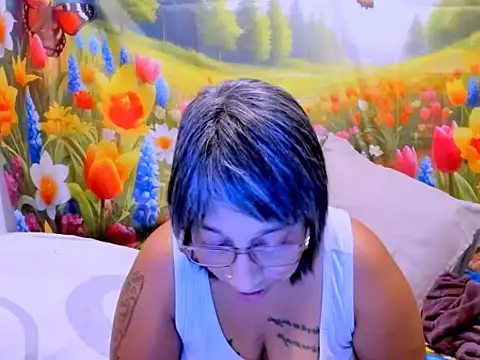 Snapshot of indianroxy chatting on 04-21-26, 09:39 indianroxy online show from 04-21-26, 09:39