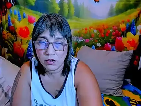 Snapshot of indianroxy chatting on 05-14-26, 10:49 indianroxy online show from 05-14-26, 10:49