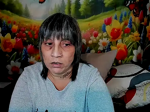 Snapshot of indianroxy chatting on 05-18-26, 04:24 indianroxy online show from 05-18-26, 04:24