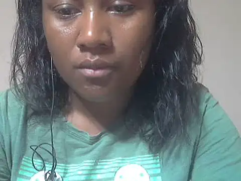 cutybigass online show from 06-15-26, 06:43