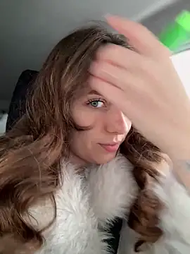 MariiD online show from 02-12-26, 07:14