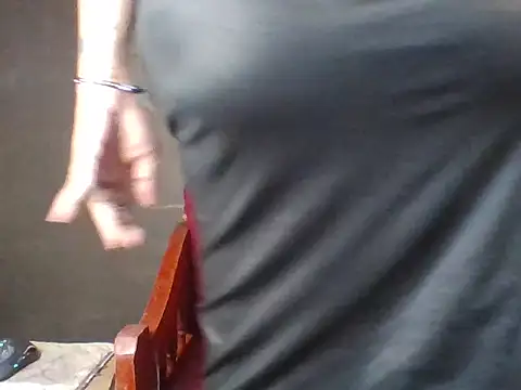 Snapshot of BellaJanna chatting on 02-04-26, 05:19 BellaJanna online show from 02-04-26, 05:19