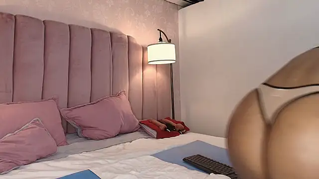 HallyBans online show from 11-12-25, 11:54