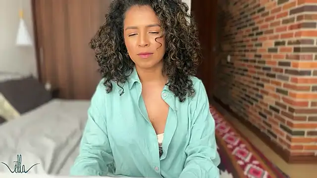 illaroom online show from 12-06-24, 03:33