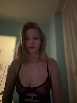 AnastasiaAniess online show from 02-14-25, 06:40