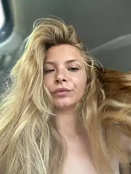 Snapshot of AnastasiaAniess chatting on 06-20-26, 10:40 AnastasiaAniess online show from 06-20-26, 10:40