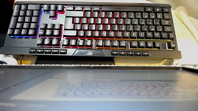 Snapshot of charlottesexxx chatting on 10-01-25, 09:32 charlottesexxx online show from 10-01-25, 09:32