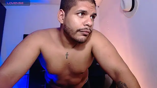 Snapshot of starguy_28 chatting on 03-19-25, 04:36 starguy 28 online show from 03-19-25, 04:36