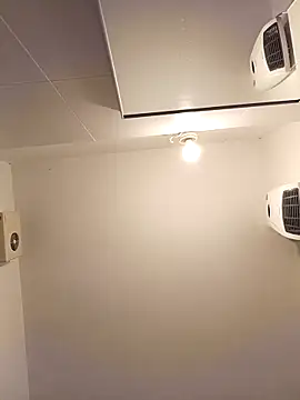 Miki20677 online show from 12-22-25, 04:48