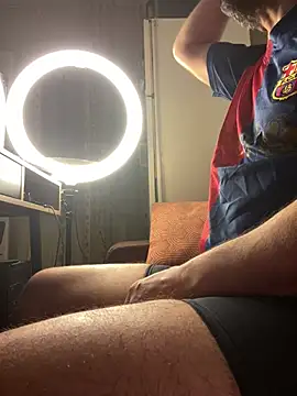 Snapshot of MarkReeds chatting on 02-02-25, 03:39 MarkReeds online show from 02-02-25, 03:39