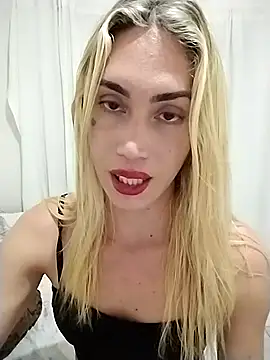 Snapshot of Ellenurach chatting on 12-23-25, 09:29 Ellenurach online show from 12-23-25, 09:29