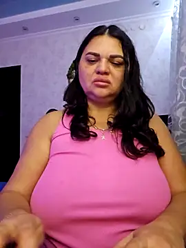 Snapshot of littleRikka chatting on 09-22-25, 05:26 littleRikka online show from 09-22-25, 05:26