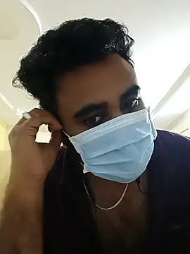 Snapshot of Shadilsajju chatting on 10-25-25, 06:02 Shadilsajju online show from 10-25-25, 06:02