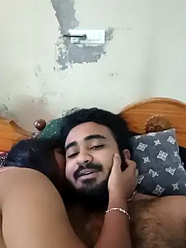 Snapshot of Shadilsajju chatting on 11-01-25, 03:30 Shadilsajju online show from 11-01-25, 03:30