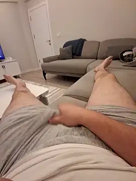 Snapshot of Titjober chatting on 12-01-25, 04:45 Titjober online show from 12-01-25, 04:45