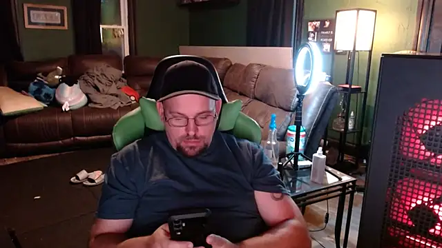 Hunter Largoxh online show from 11-24-25, 10:53