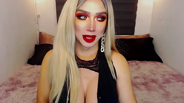 Snapshot of HugeCockDominantXxX chatting on 05-30-26, 08:06 HugeCockDominantXxX online show from 05-30-26, 08:06