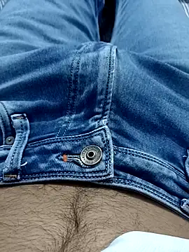 Babyucum4me online show from 03-17-25, 08:19