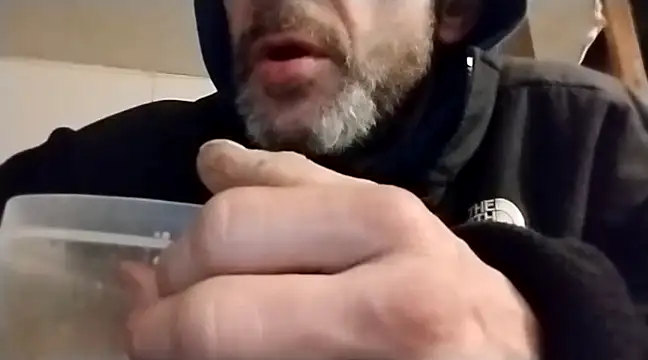 Snapshot of ThickDMatty@xh chatting on 03-07-25, 02:12 ThickDMattyxh online show from 03-07-25, 02:12