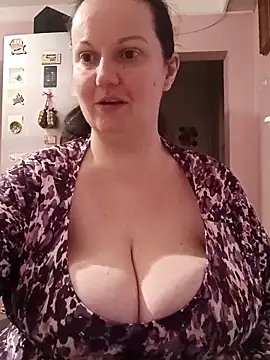 BustyLadyAlma online show from 02-04-26, 06:19