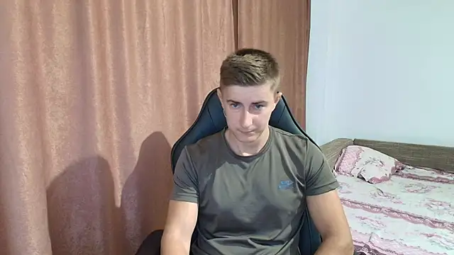 Snapshot of Todhorny9873 chatting on 02-17-25, 05:25 Todhorny9873 online show from 02-17-25, 05:25