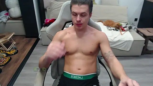 Sunny-Girl1 online show from 12-17-25, 09:37