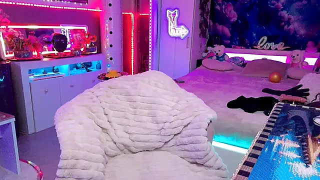 misscectito13 online show from 11-14-25, 12:20