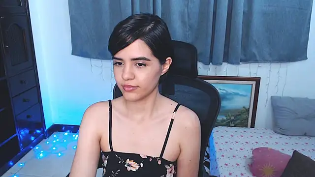 mia collins x online show from 06-04-26, 01:11