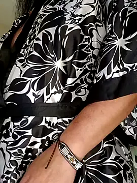 PichyPrettyPussy online show from 02-28-25, 07:35