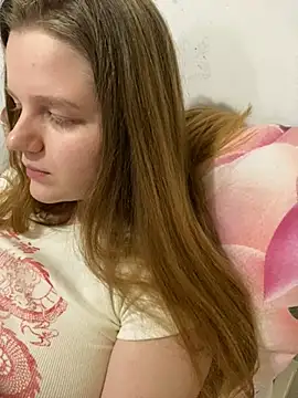 Snapshot of -MimmiLissa- chatting on 12-11-24, 12:44 -MimmiLissa- online show from 12-11-24, 12:44