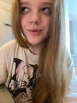 Snapshot of -MimmiLissa- chatting on 03-04-25, 10:13 -MimmiLissa- online show from 03-04-25, 10:13