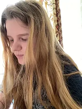 Snapshot of -MimmiLissa- chatting on 09-10-25, 12:27 -MimmiLissa- online show from 09-10-25, 12:27