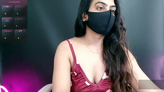 Snapshot of DesiZoya chatting on 06-25-26, 07:35 DesiZoya online show from 06-25-26, 07:35