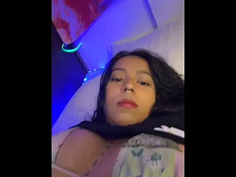 Snapshot of Naiara_sex chatting on 05-23-26, 04:07 Naiara sex online show from 05-23-26, 04:07