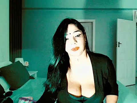 Snapshot of apishkagalmon chatting on 05-01-26, 05:45 apishkagalmon online show from 05-01-26, 05:45