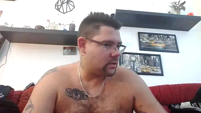 Snapshot of sexykevin17cm chatting on 02-13-26, 02:57 sexykevin17cm online show from 02-13-26, 02:57