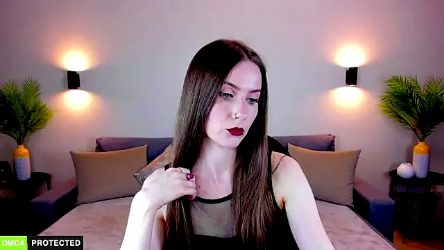 TheWoman   online show from 04-09-26, 07:08