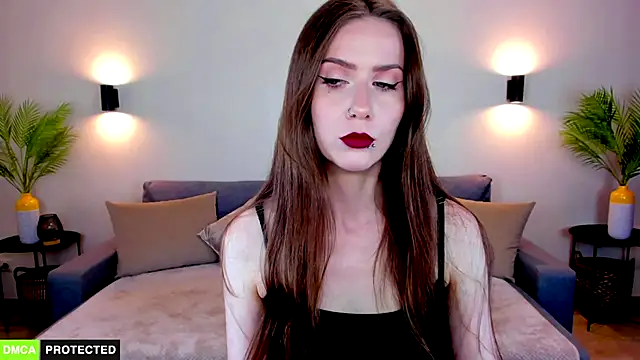 TheWoman   online show from 06-30-26, 10:49