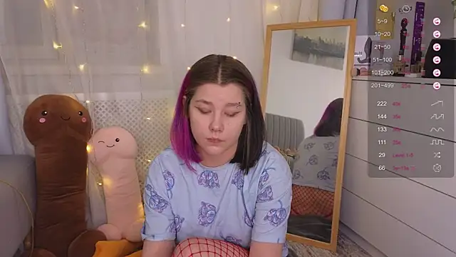 Mira Falls online show from 01-22-25, 08:18