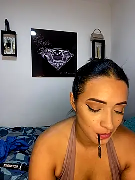 Shantal Lovee online show from 10-24-25, 11:12