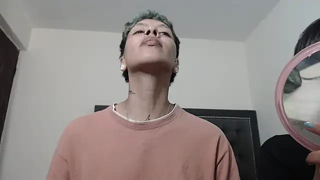 dulce maria x online show from 01-09-25, 08:55