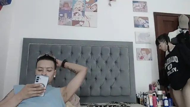 dulce maria x online show from 03-21-25, 11:23