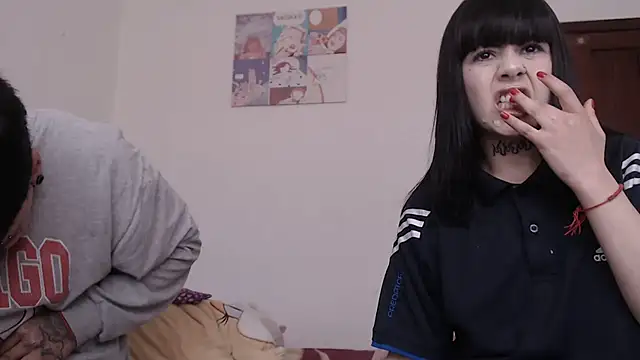 dulce maria x online show from 09-19-25, 06:30