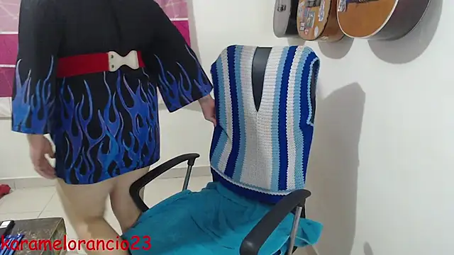 Snapshot of Smoke_trip_Alicia chatting on 09-11-25, 04:01 Smoke trip Alicia online show from 09-11-25, 04:01